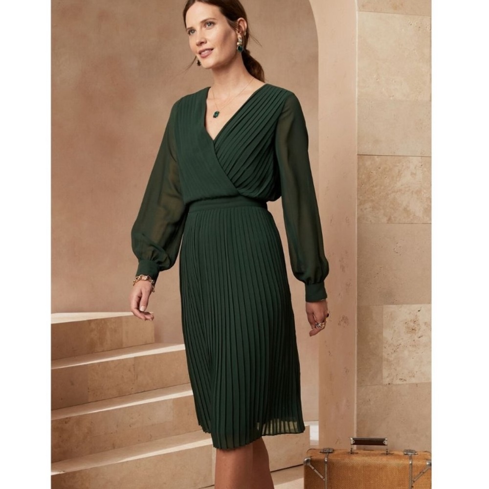 Banana Republic Pleated Dress